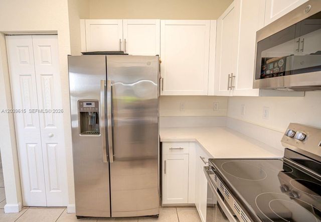 11064 W 33rd Way, Hialeah, FL 33018