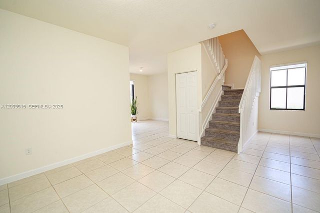 11064 W 33rd Way, Hialeah, FL 33018