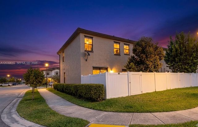 11064 W 33rd Way, Hialeah, FL 33018