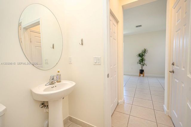 11064 W 33rd Way, Hialeah, FL 33018