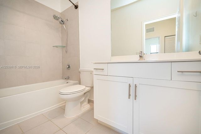 11064 W 33rd Way, Hialeah, FL 33018