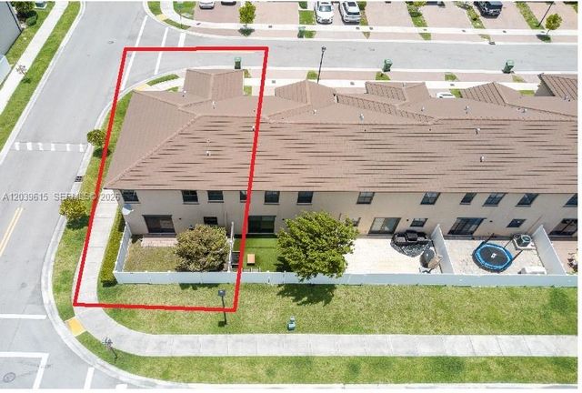 11064 W 33rd Way, Hialeah, FL 33018