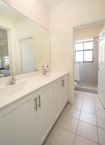 11064 W 33rd Way, Hialeah, FL 33018