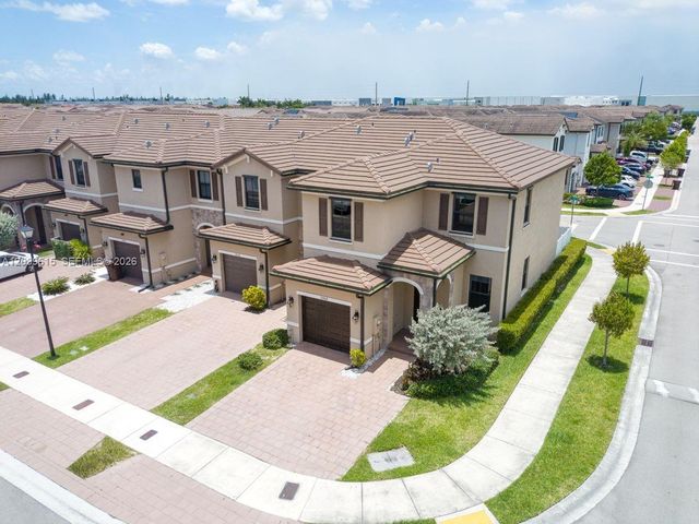 11064 W 33rd Way, Hialeah, FL 33018