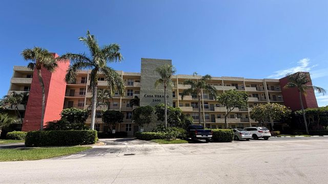 2400 NE 10th Street 106, Pompano Beach, FL 33062