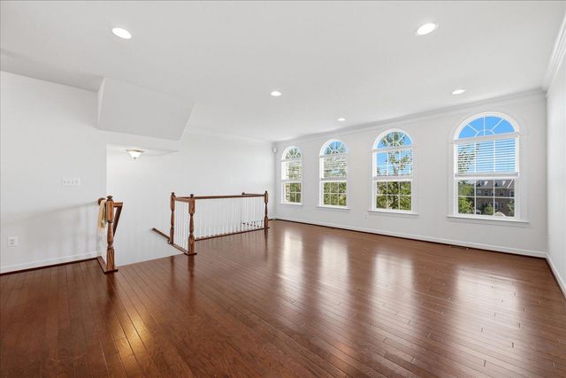 1626 LISMORE TER NE, Leesburg, VA 20176