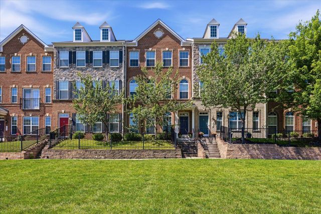 1626 LISMORE TER NE, Leesburg, VA 20176