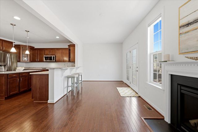 1626 LISMORE TER NE, Leesburg, VA 20176