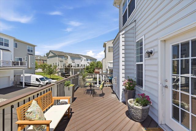 1626 LISMORE TER NE, Leesburg, VA 20176