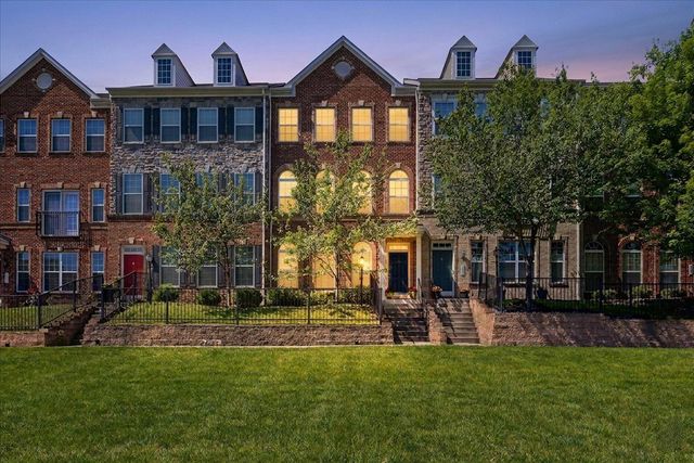 1626 LISMORE TER NE, Leesburg, VA 20176