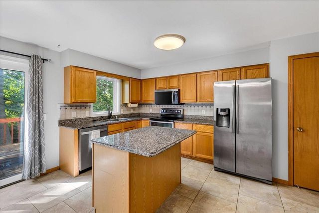 6209 Adobe Way, Madison, WI 53719