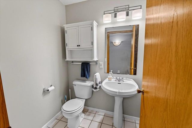6209 Adobe Way, Madison, WI 53719