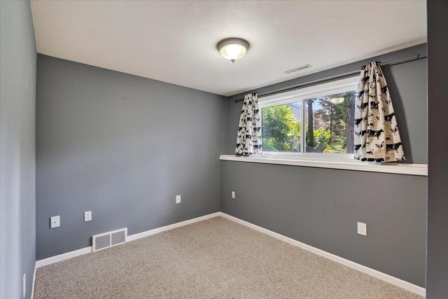 6209 Adobe Way, Madison, WI 53719