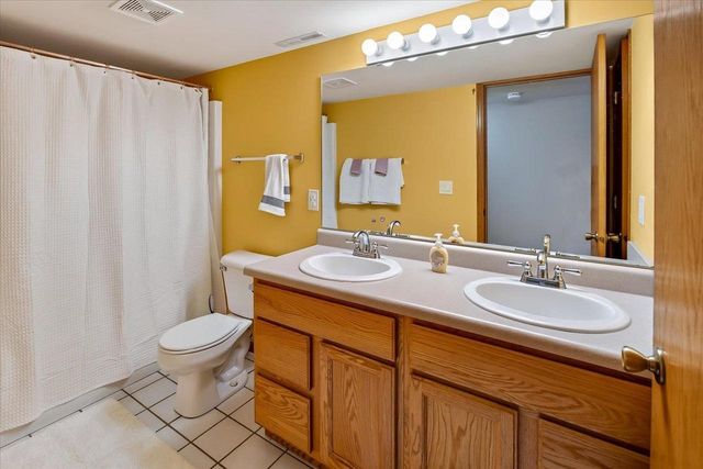 6209 Adobe Way, Madison, WI 53719