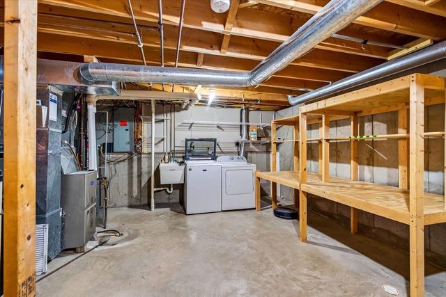 6209 Adobe Way, Madison, WI 53719