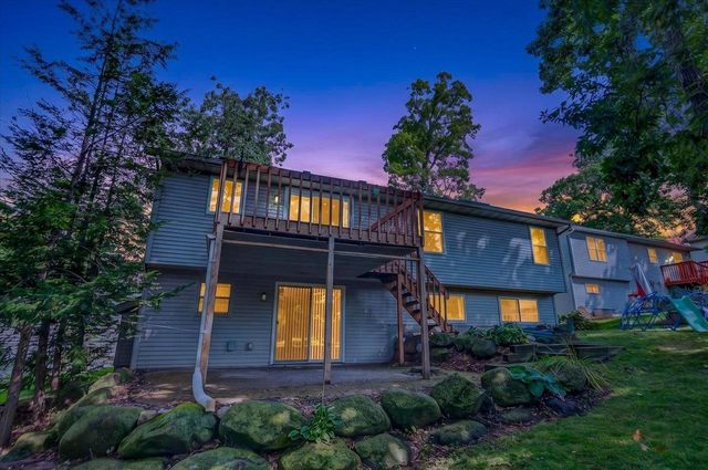 6209 Adobe Way, Madison, WI 53719