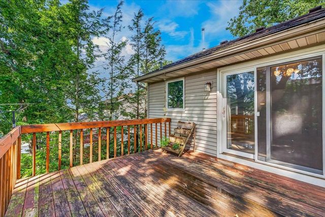 6209 Adobe Way, Madison, WI 53719