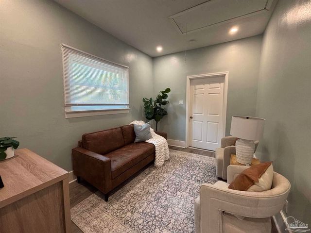 1118 W Belmont St, Pensacola, FL 32501