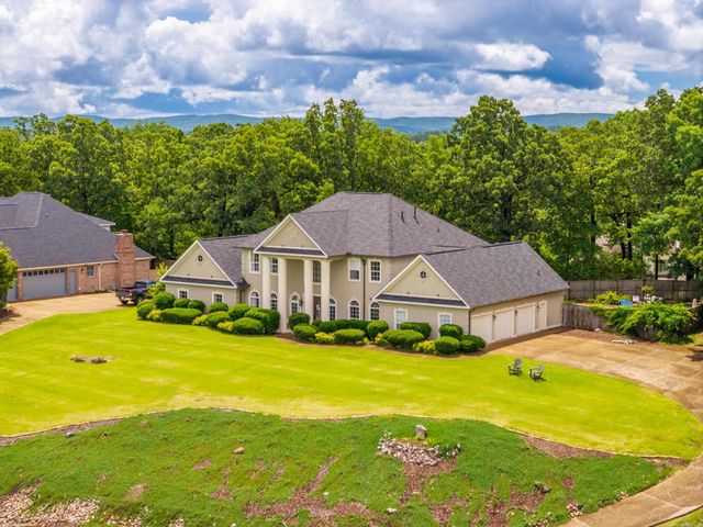 80 Stonegate Terrace, Hot Springs, AR 71913
