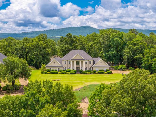 80 Stonegate Terrace, Hot Springs, AR 71913