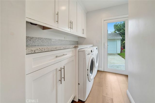 4833 Longridge, Sherman Oaks, CA 91423