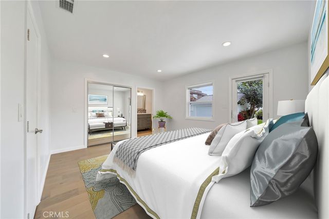 4833 Longridge, Sherman Oaks, CA 91423