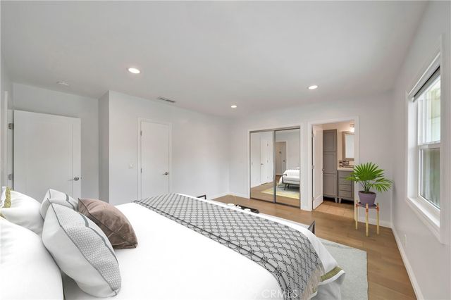 4833 Longridge, Sherman Oaks, CA 91423
