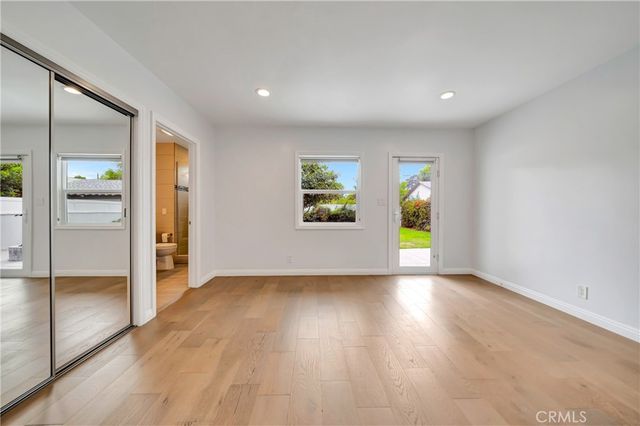 4833 Longridge, Sherman Oaks, CA 91423