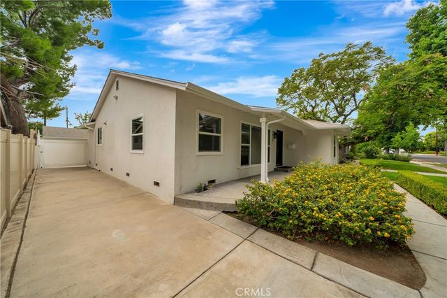 4833 Longridge, Sherman Oaks, CA 91423