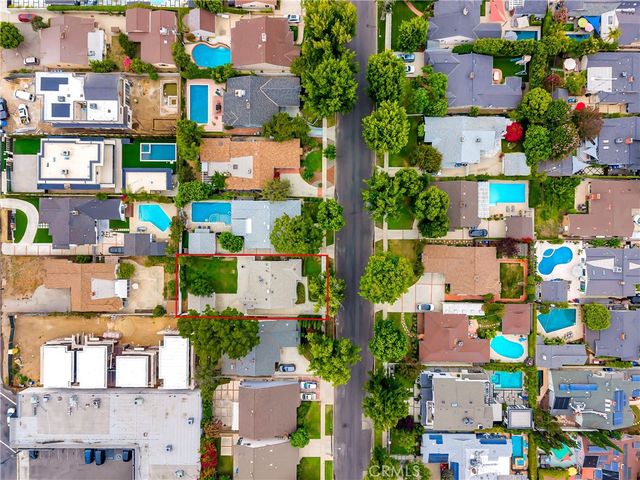 4833 Longridge, Sherman Oaks, CA 91423