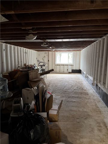2133 Lower Terrace Rd, New Kensington, PA 15068