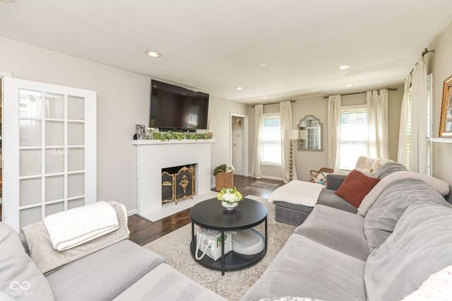 4601 S Walcott Street, Indianapolis, IN 46227
