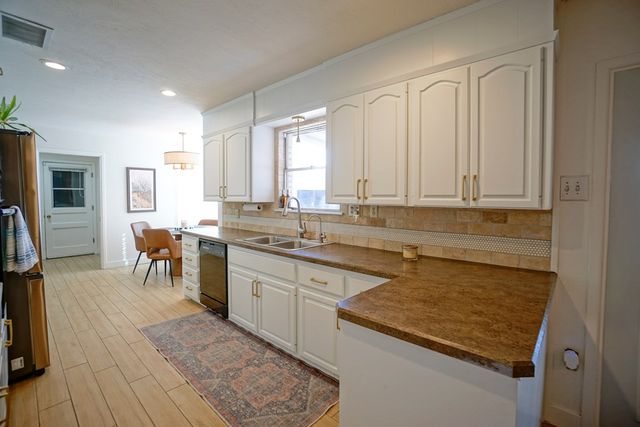 1505 Humble Ave, Midland, TX 79705