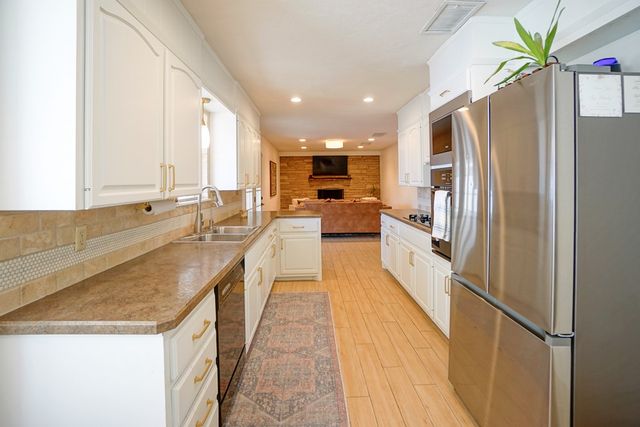 1505 Humble Ave, Midland, TX 79705