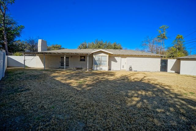 1505 Humble Ave, Midland, TX 79705