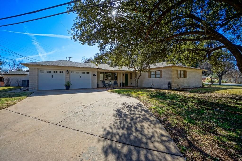 1505 Humble Ave, Midland, TX 79705