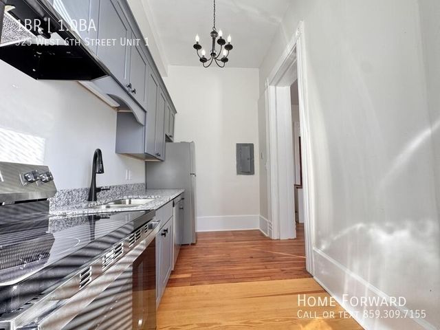 325 W 6th Street 1, Lexington, KY 40508