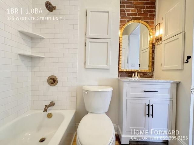 325 W 6th Street 1, Lexington, KY 40508