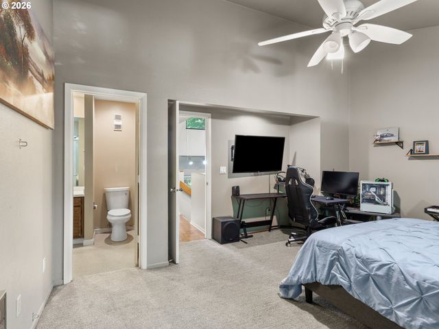 7908 Ne LOOWIT Loop 50, Vancouver, WA 98662