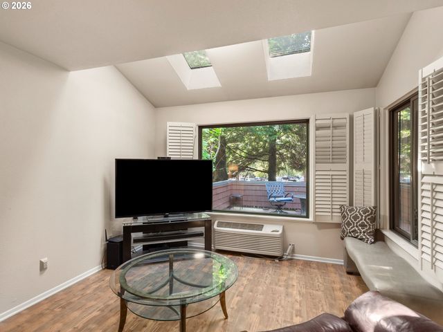 7908 Ne LOOWIT Loop 50, Vancouver, WA 98662