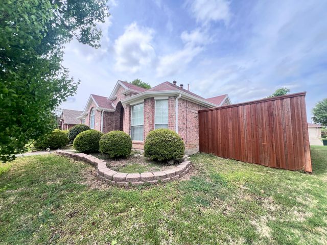 3441 Danbury Lane, Plano, TX 75074