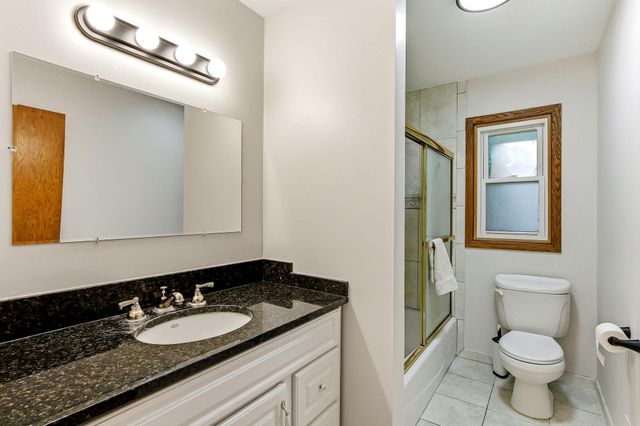 1035 Cannon Avenue, Shoreview, MN 55126