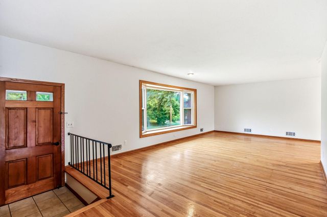 1035 Cannon Avenue, Shoreview, MN 55126
