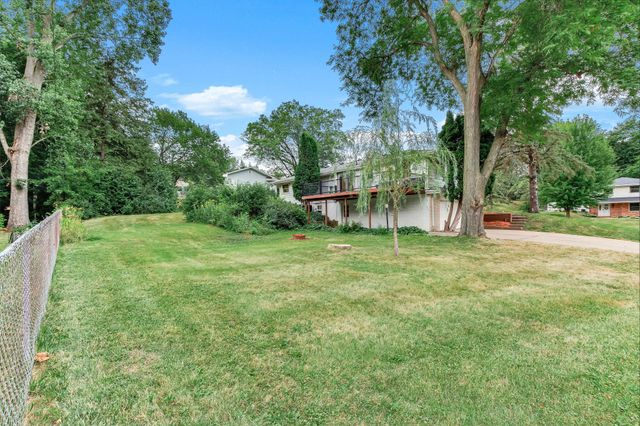 1035 Cannon Avenue, Shoreview, MN 55126