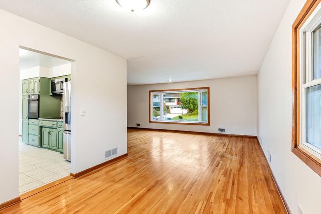 1035 Cannon Avenue, Shoreview, MN 55126