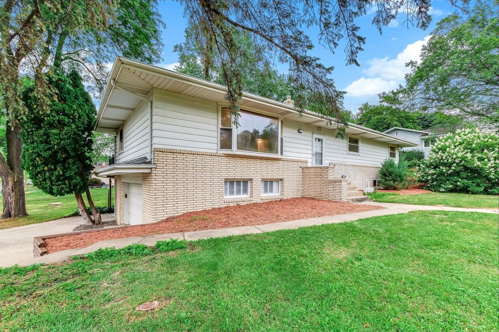 1035 Cannon Avenue, Shoreview, MN 55126 — photo 3