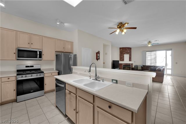 1210 Stoneypeak Avenue, North Las Vegas, NV 89081