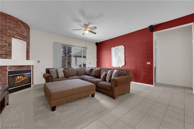 1210 Stoneypeak Avenue, North Las Vegas, NV 89081