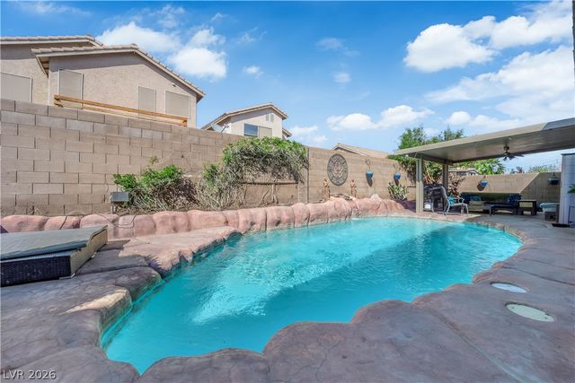 1210 Stoneypeak Avenue, North Las Vegas, NV 89081