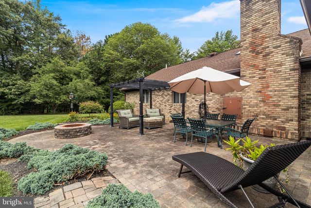 10555 PRINCE CHARLES DR, La Plata, MD 20646